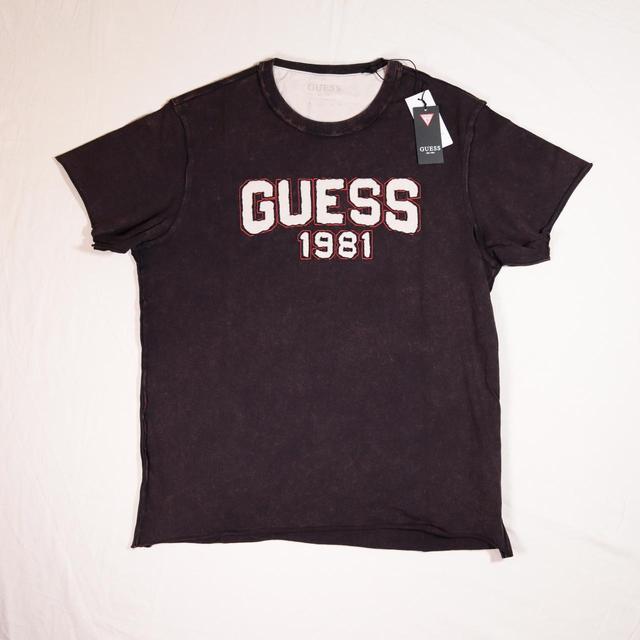 Guess Men's T-shirt - Black - M on Productcaster.