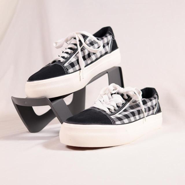 Simply Be Women's Trainers - Black/White - UK 8 on Productcaster.