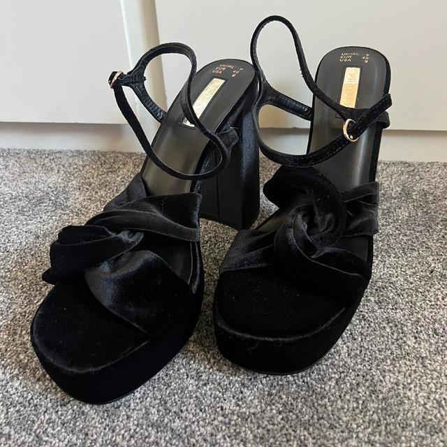 Primark Women's Sandals - Black - UK 7 on Productcaster.