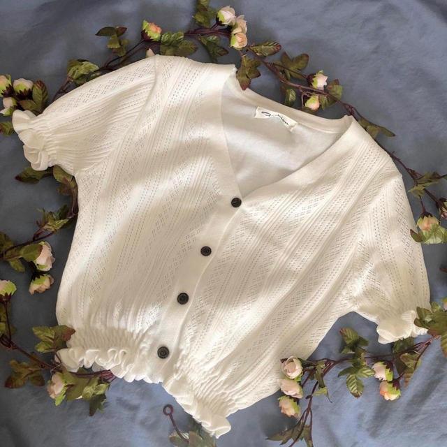 Women's Crop top - Cream - 6 on Productcaster.