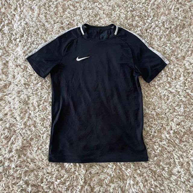 Nike Men's T-shirt - Black - M on Productcaster.