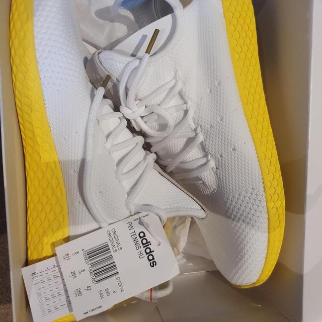 Adidas Men's Trainers - White/Yellow - UK 8 on Productcaster.