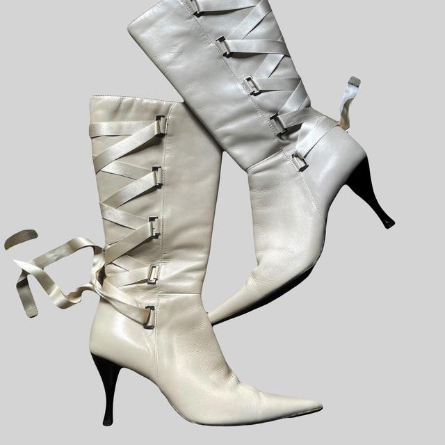 Vintage Women's Lace up Boots - White/Cream - UK 4.5 on Productcaster.