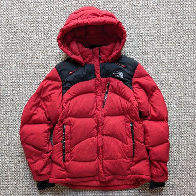 The North Face Women's Puffer Jacket - Black/Red - L on Productcaster.