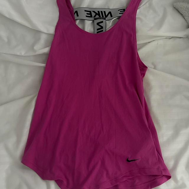 Nike Women's Vest - Pink - 8 on Productcaster.