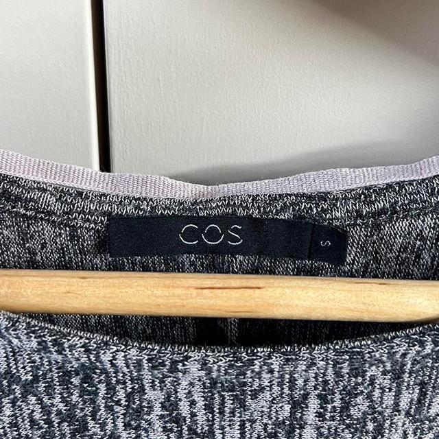 COS Women's Jumper - Grey - S on Productcaster.