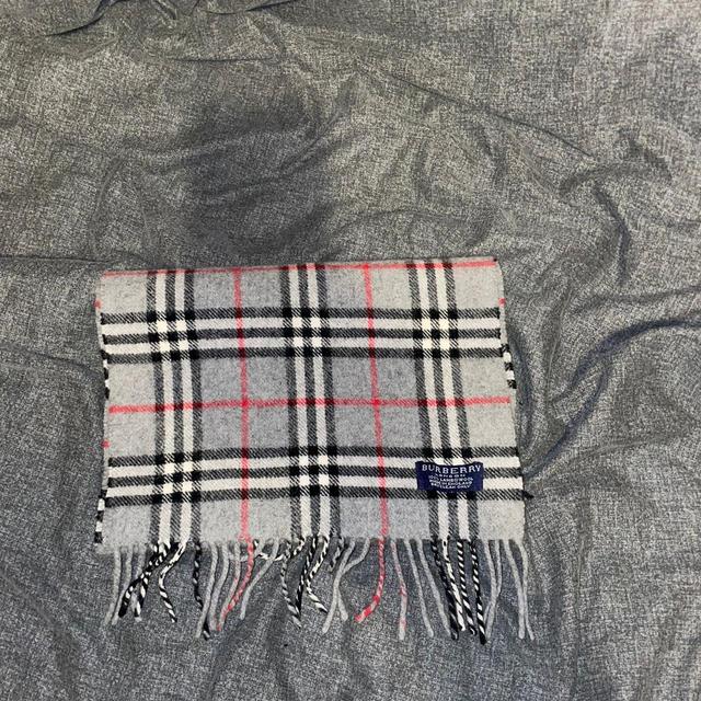 Burberry Men's Scarf - Grey on Productcaster.