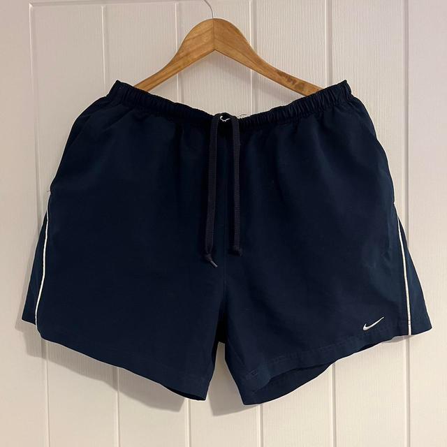 Nike Men's Shorts - Navy - XL on Productcaster.