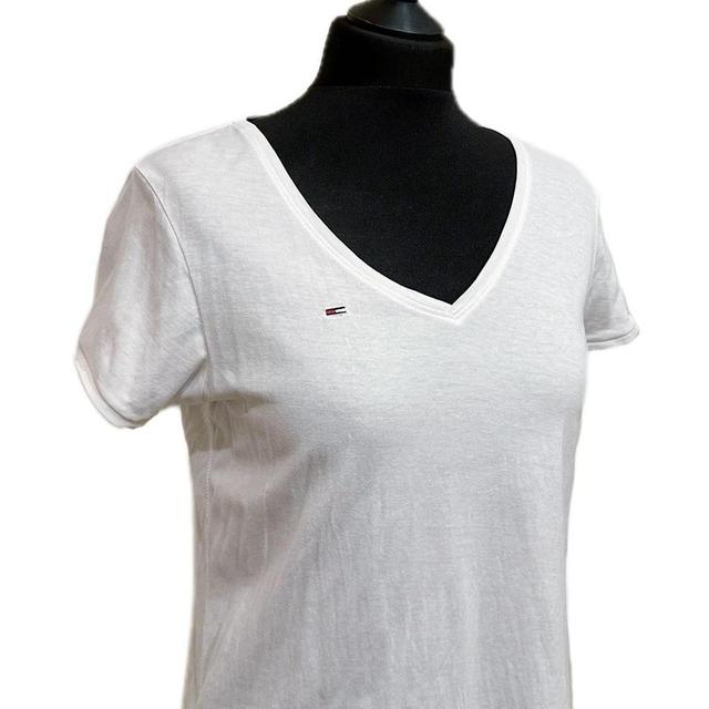 Tommy Hilfiger Women's T-shirt - Multi - S on Productcaster.