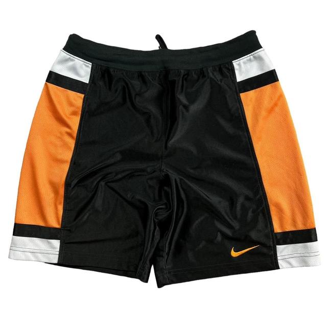 Nike Men's Shorts - Black - M on Productcaster.