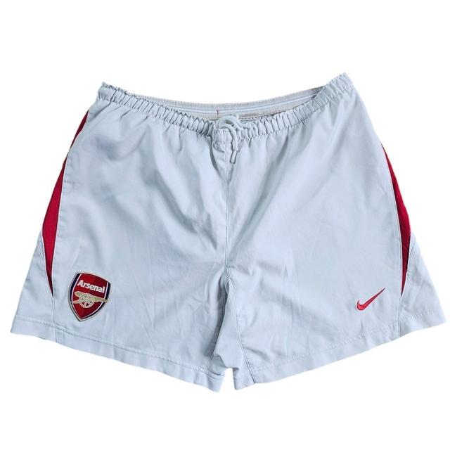 Nike Men's Shorts - White/Red - S on Productcaster.