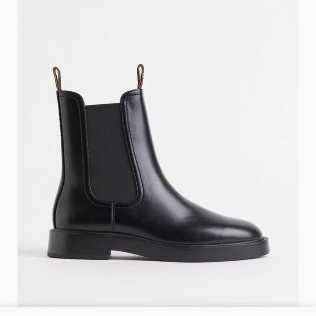 H&M Women's Chelsea Boots - Black - UK 4 on Productcaster.