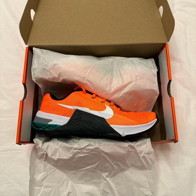 Nike Men's Trainers - Orange/Black - UK 8 on Productcaster.