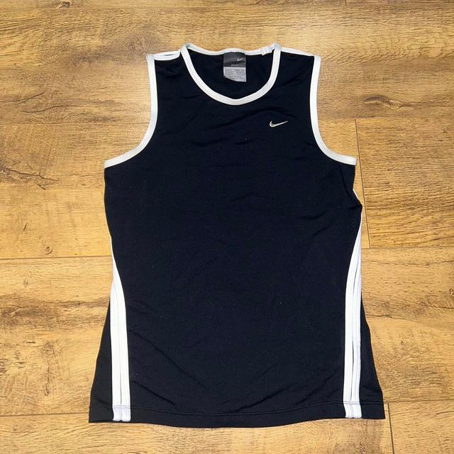 Nike Women's Vest - Black/White - M on Productcaster.