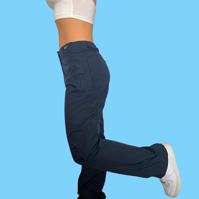 Nike Women's Sweatpants - Navy/Blue - S on Productcaster.