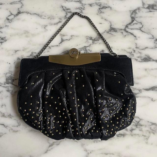 Julien Macdonald Women's Clutch bags - Black/Gold on Productcaster.