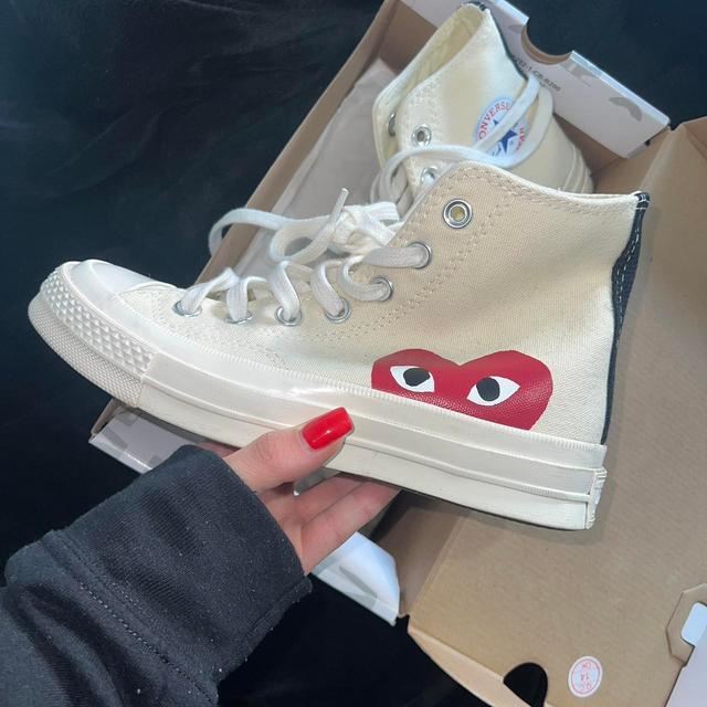 Comme des Garçons Play Women's Trainers - Cream/Red - UK 3 on Productcaster.