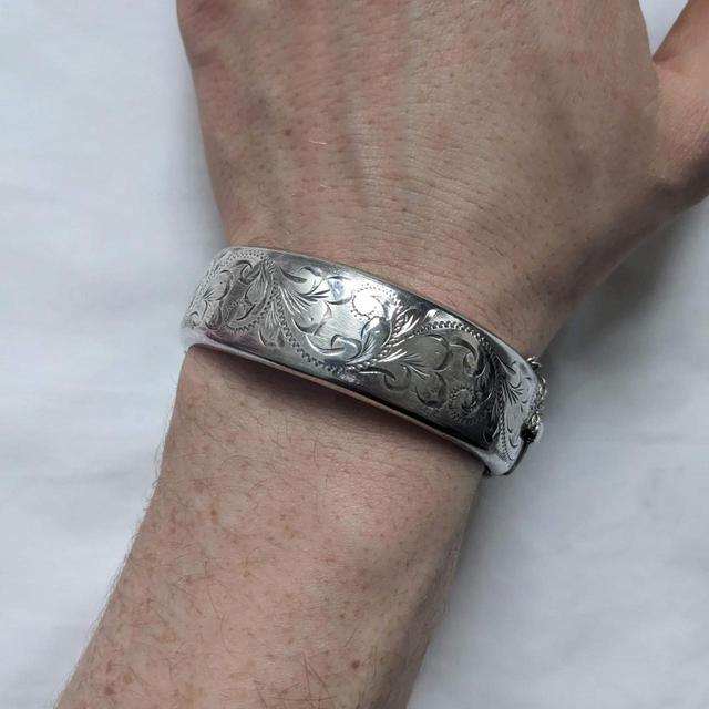 Vintage Women's Bracelet - Grey on Productcaster.