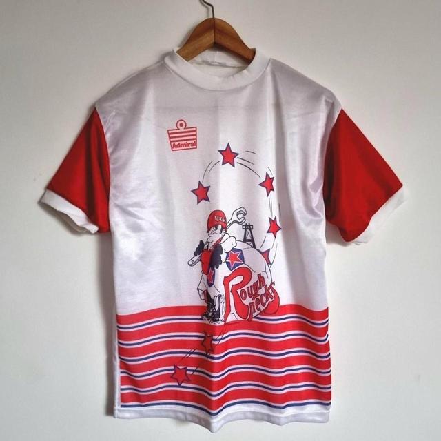 Vintage Men's T-shirt - White/Red - S on Productcaster.