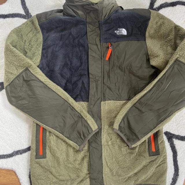 The North Face Kids' Coat - Khaki on Productcaster.