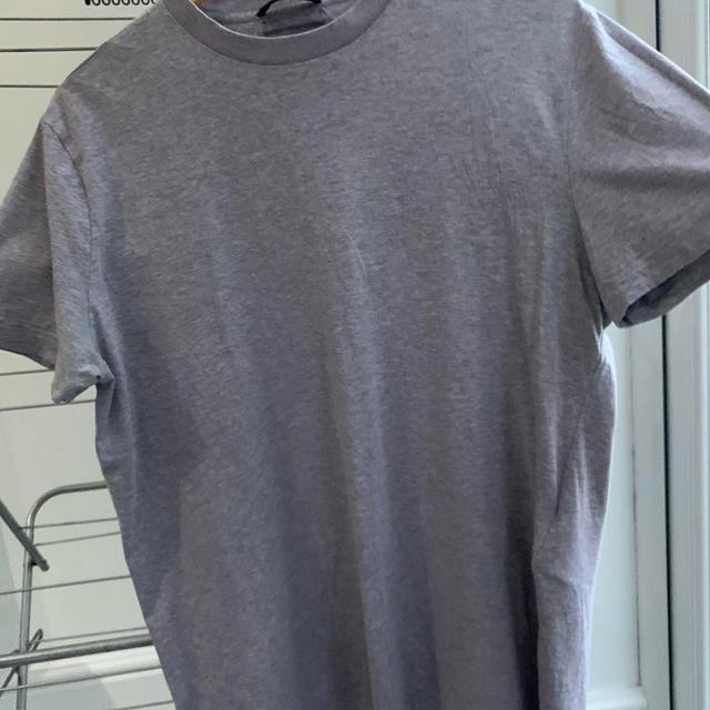 Prada Men's T-shirt - Grey - L on Productcaster.