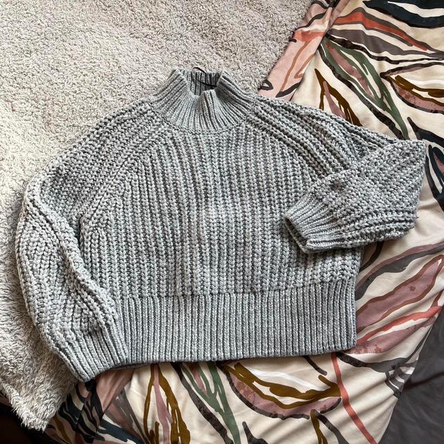 H&M Women's Jumper - Grey - S on Productcaster.