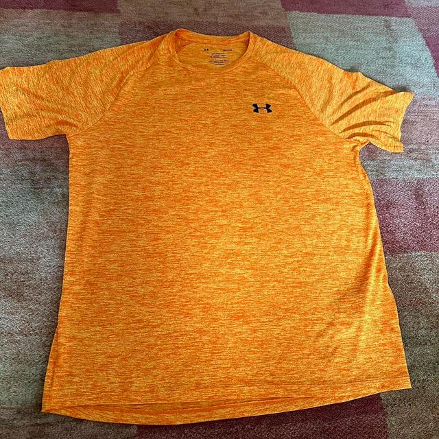 Under Armour Men's T-shirt - Orange/Black - L on Productcaster.