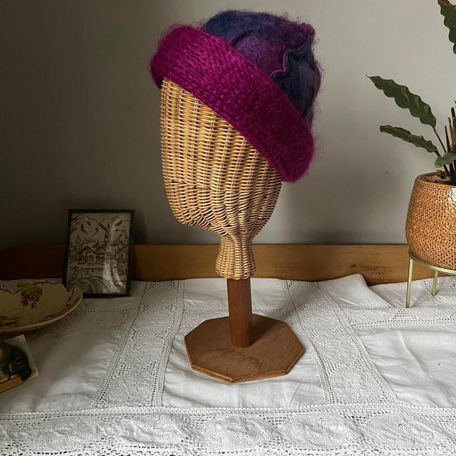 Vintage Women's Beanies - Pink on Productcaster.