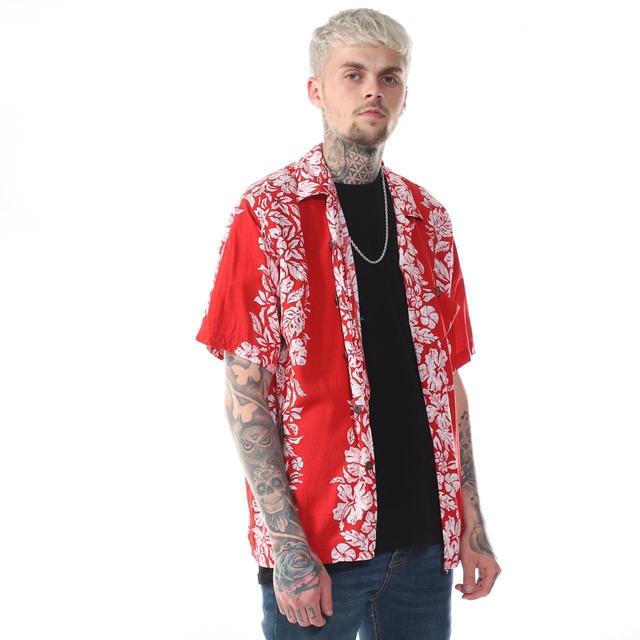 Men's Shirt - Red - M on Productcaster.