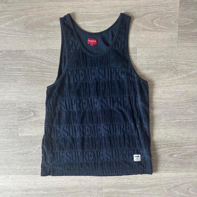 Supreme Men's Vest - Navy - L on Productcaster.