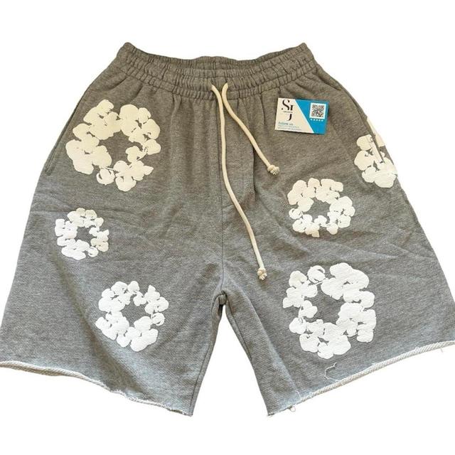 Denim Tears Men's Shorts - Grey - S on Productcaster.