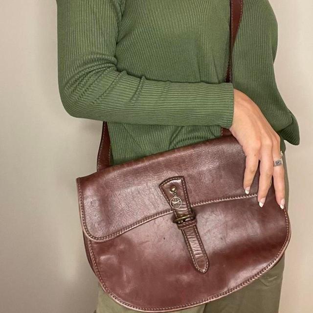 Vintage Women's Leather Bag - Brown on Productcaster.