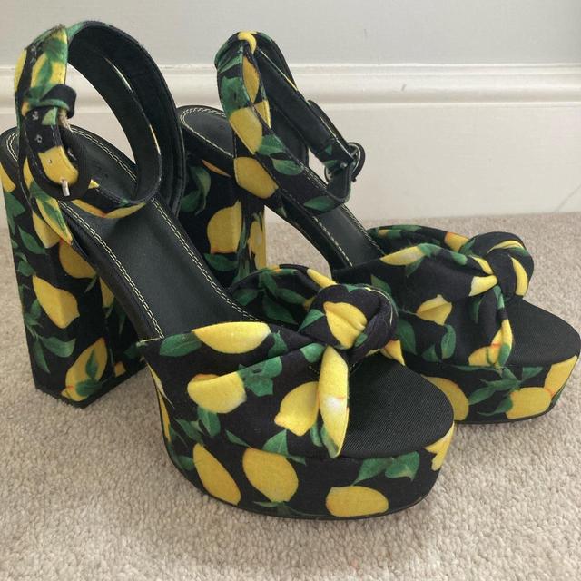 ASOS Design Women's Sandals - Yellow/Green - UK 5 on Productcaster.