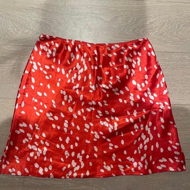 Topshop Women's Skirt - Red/White - UK 12 on Productcaster.