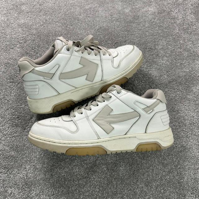 Off-White Men's Trainers - White/Cream - UK 9 on Productcaster.