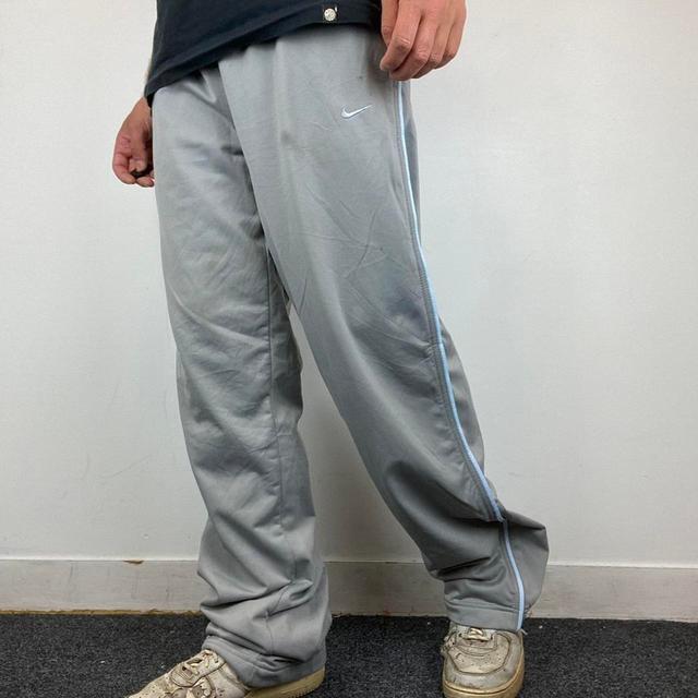 Nike Men's Sweatpants - Grey - XL on Productcaster.