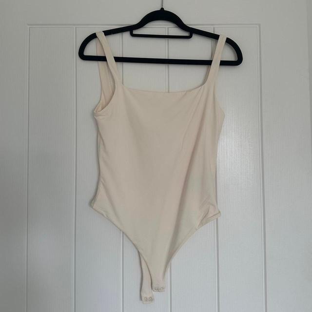 ASOS Women's Bodysuit - Cream - S on Productcaster.