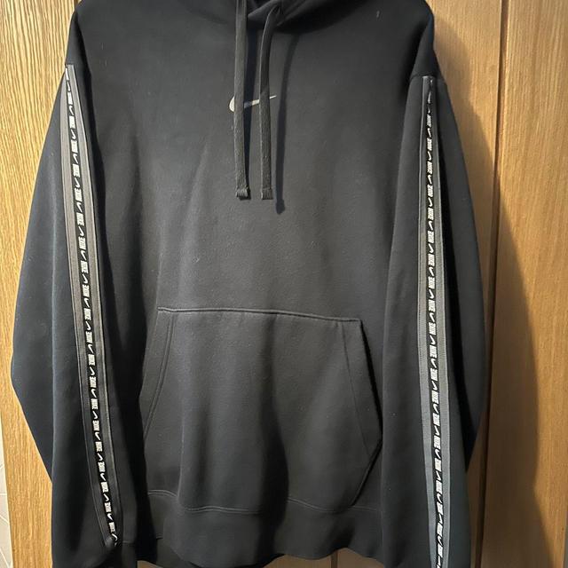 Nike Men's Hoodie - Black - M on Productcaster.