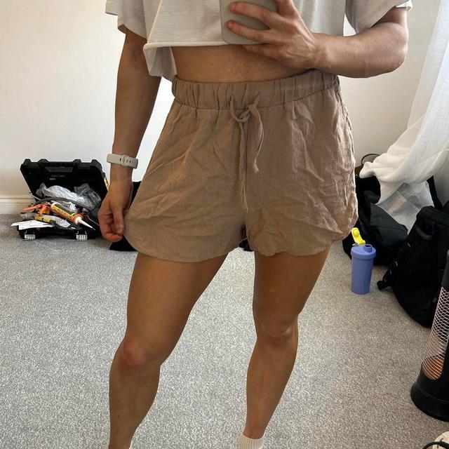 Primark Women's Shorts - Tan/Cream - UK 10 on Productcaster.