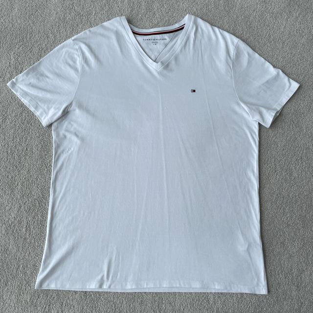 Tommy Hilfiger Men's T-shirt - White - L on Productcaster.