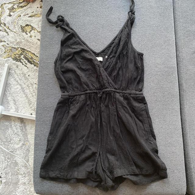 H&M Women's Playsuit - Black - M on Productcaster.