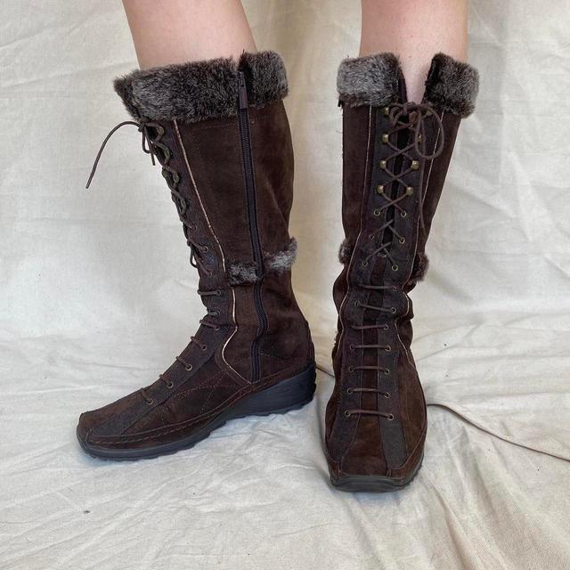 Vintage Women's Boots - Brown - UK 5 on Productcaster.