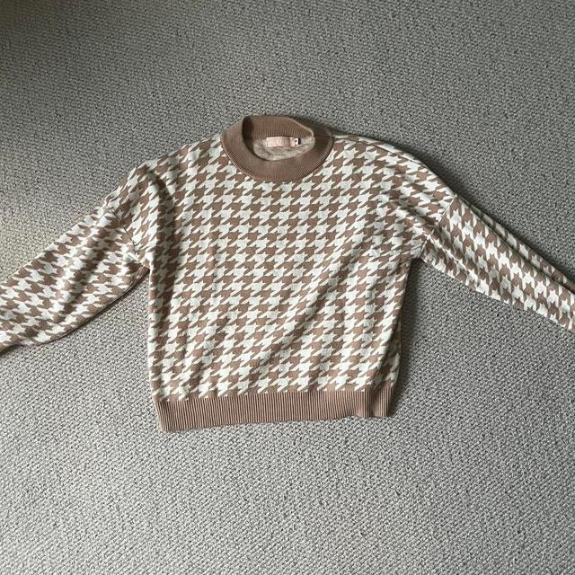 Women's Jumper - Brown/Cream - M on Productcaster.