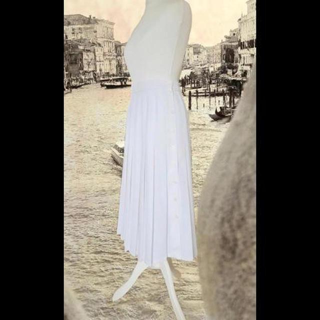 Reclaimed Vintage Women's Skirt - White - S on Productcaster.