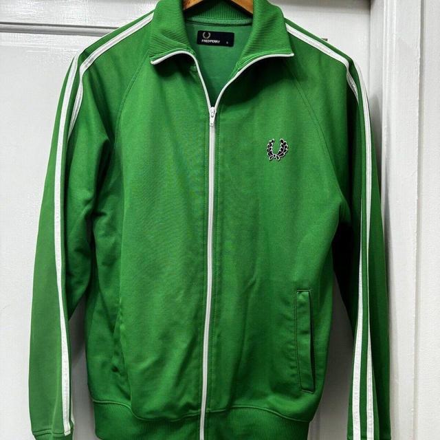 Fred Perry Men's Coat - Green - S on Productcaster.