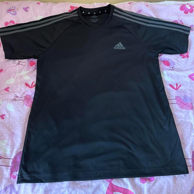 Adidas Men's T-shirt - Black - L on Productcaster.