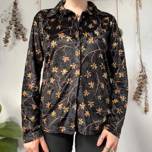 Vintage Women's Shirt - Black - L on Productcaster.