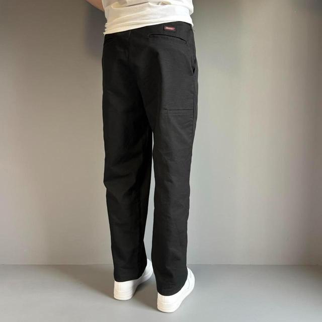 Dickies Men's Straight leg Cargo Trousers - Black - 34" on Productcaster.