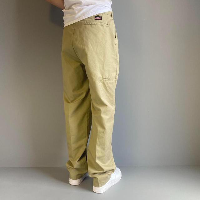 Dickies Men's Straight leg Cargo Trousers - Cream - 35" on Productcaster.