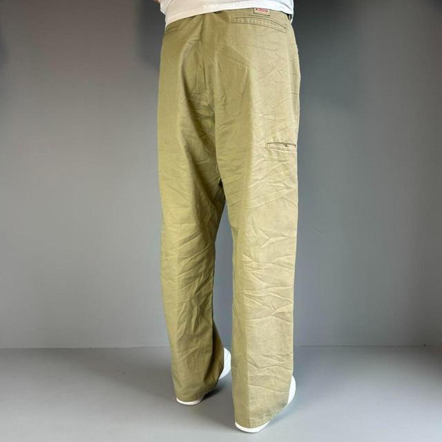 Dickies Men's Straight leg Cargo Trousers - Tan/Cream - 36" on Productcaster.